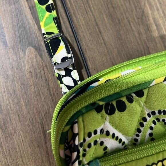 Vera Bradley mini hipster in limes up print - Picture 3 of 7